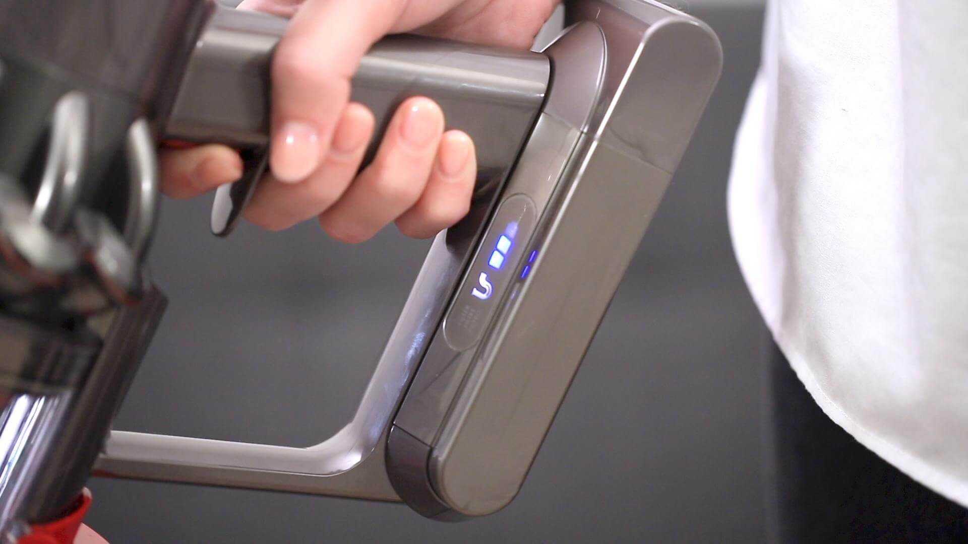 Dyson Flashing Blue Light (esto es lo que debe hacer)