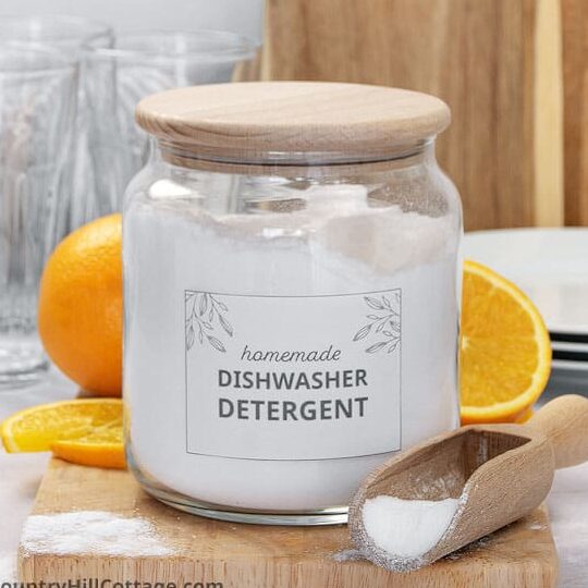 Detergente para lavavajillas casero {sin bórax, bicarbonato de sodio ni ácido cítrico}