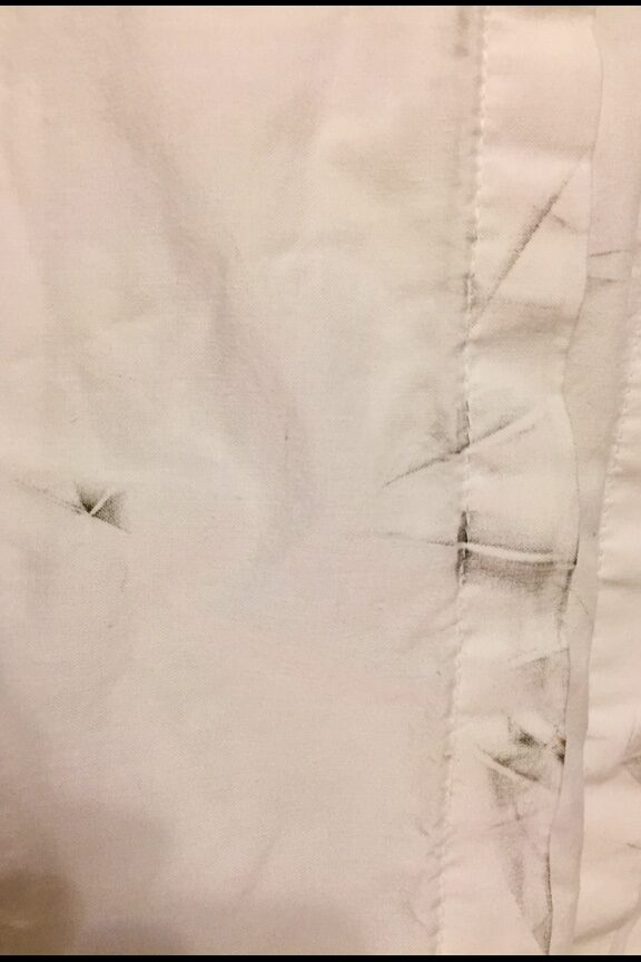 ¿Se puede lavar ropa blanca y negra juntas? Lavadora nueva que deja marcas negras en la ropa - UK Washing...